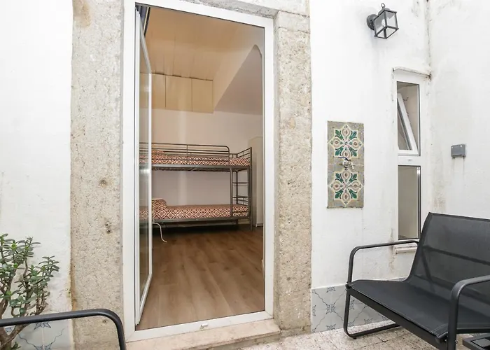 Charming New In The Heart Of *