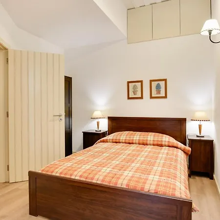 Charming New In The Heart Of Apartment Lisbon