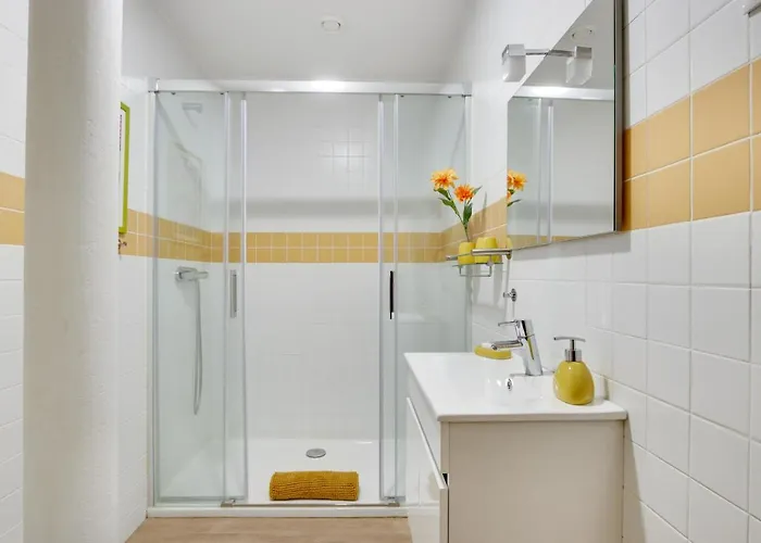 Charming New In The Heart Of