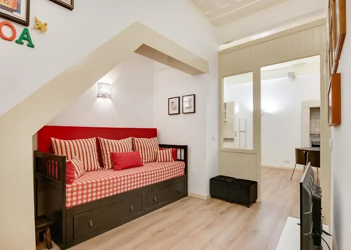 Charming New In The Heart Of *